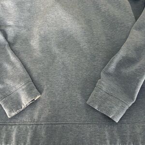 Vineyard Vines Gray Sweatshirt